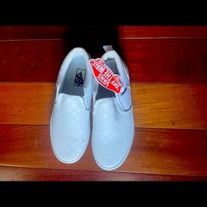 NWT youth Vans white checkered sneakers